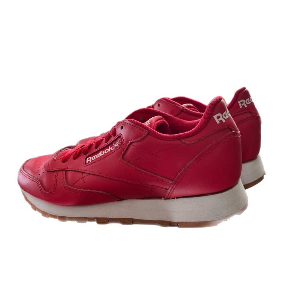 Like New! Women's Bad Ass Y2K Classic Red Leather Reebok Sneakers Size 8